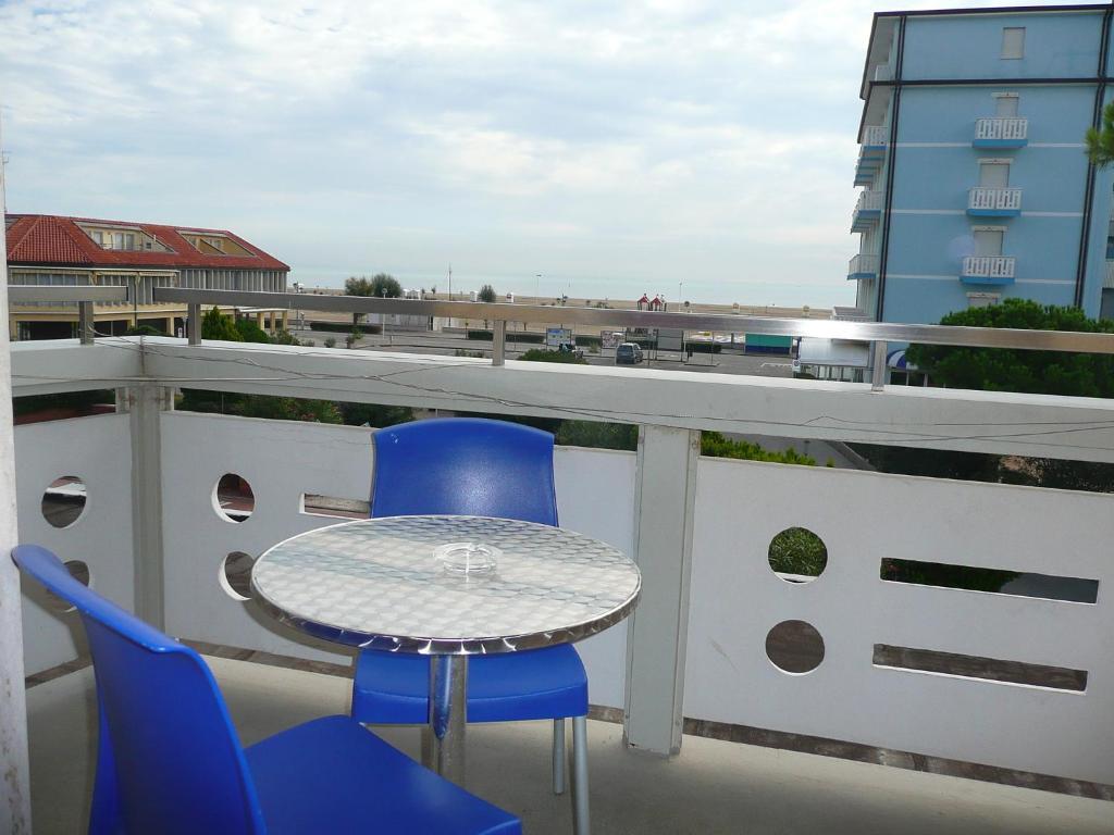 Zenith Apartahotel
